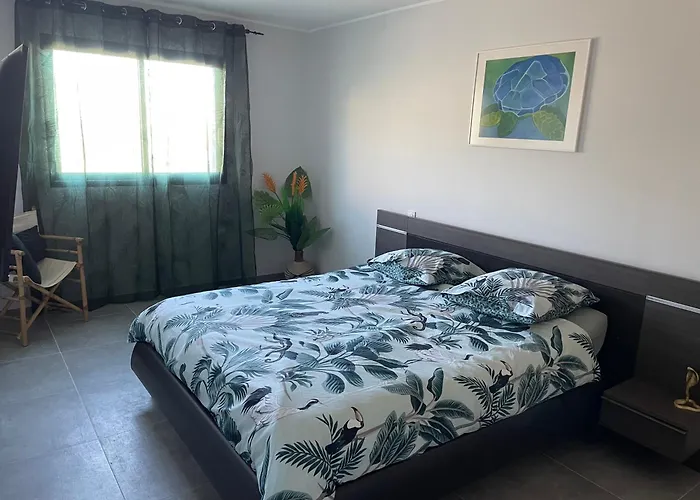 Belle Maison Avec Piscine *